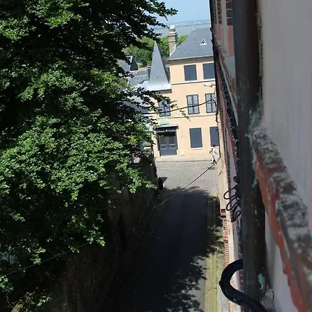 Au Belvedere Онфлёр